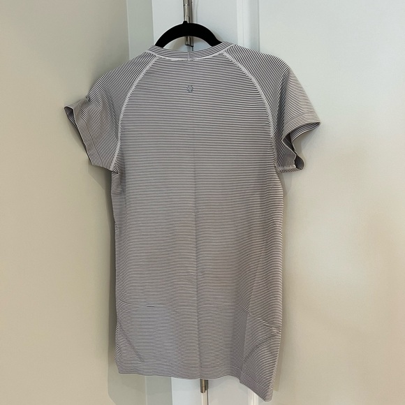 Lululemon stride swiftly - Picture 3 of 6